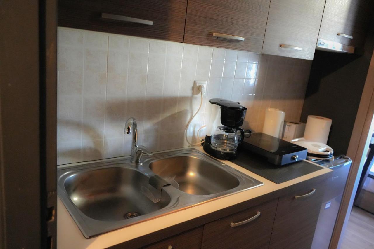 Acropolis Central Apartments Athene Buitenkant foto